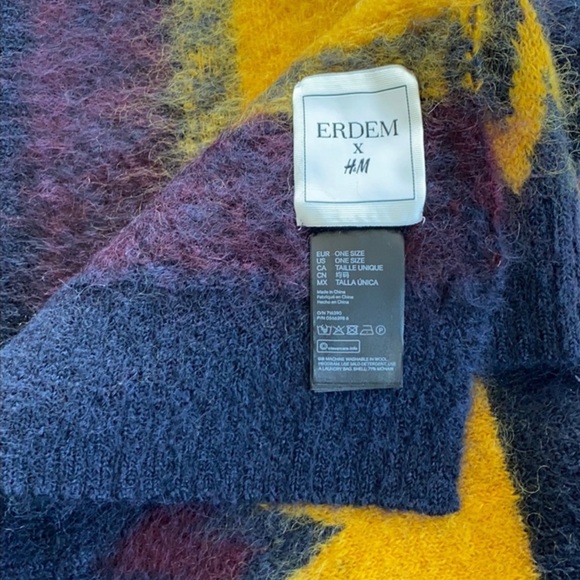 •ERDEM X H&M Collaboration Hat & Scarf Set - Picture 8 of 10